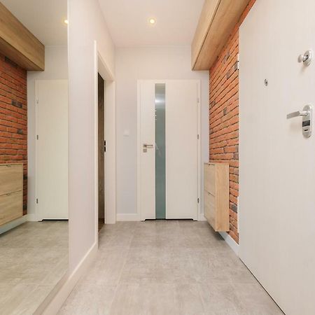 Stare Bielany 2-Bedroom Apartment Warschau Buitenkant foto