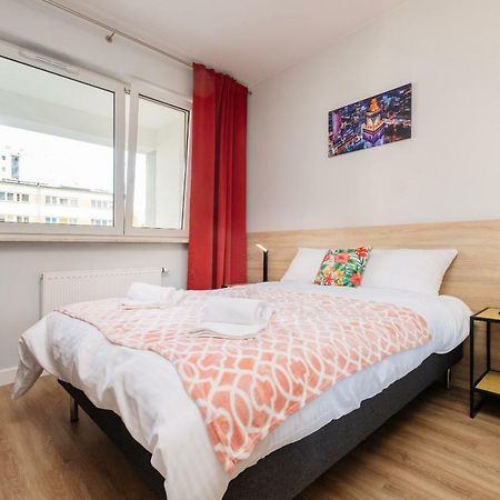 Stare Bielany 2-Bedroom Apartment Warschau Buitenkant foto